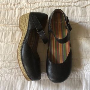 Dansko Clog Sandals Size 40 👡